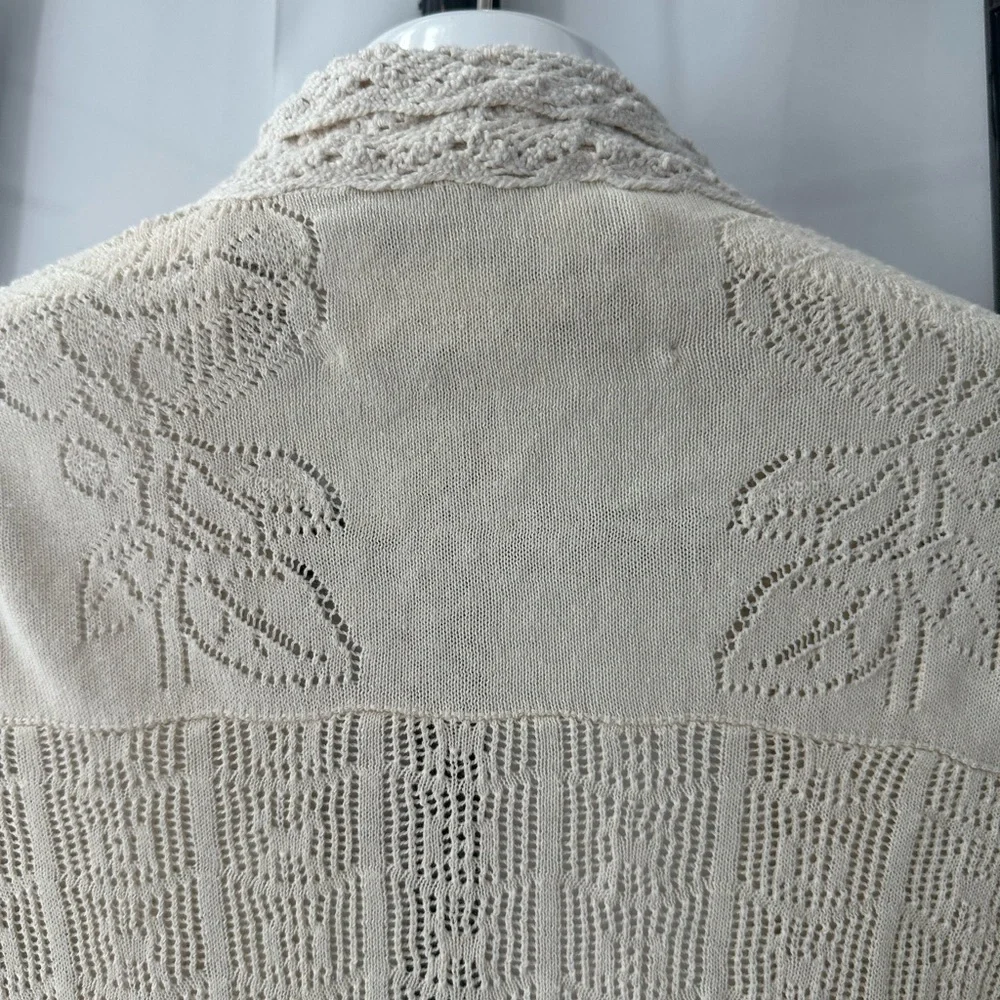 Anthro field flower 🌺 crochet open knit cardigan